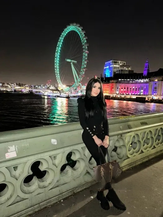 Miss Camila 18