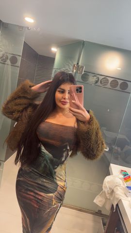 Karlita Real 106