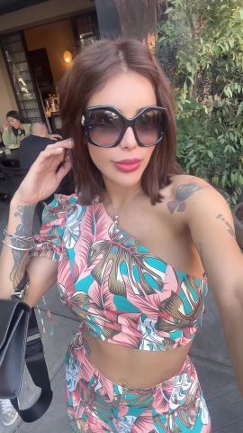 Karlita Real 105