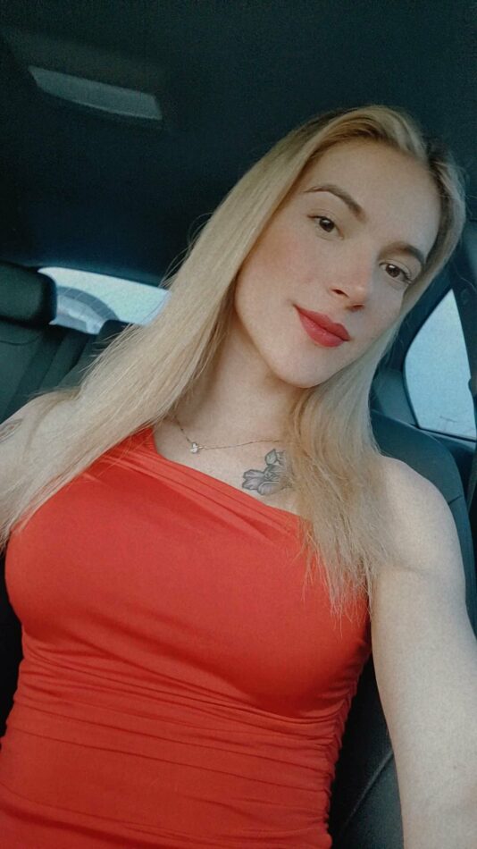 Myleni Adriana 65