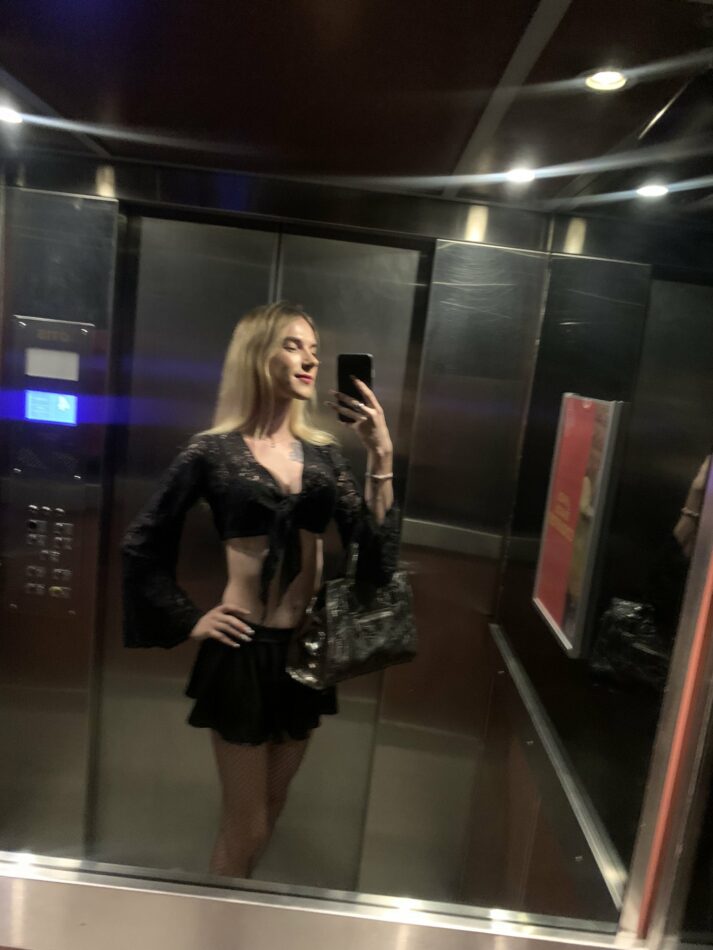 Myleni Adriana 54