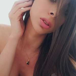 Alejandra 102