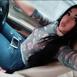 Katia Trillos 49