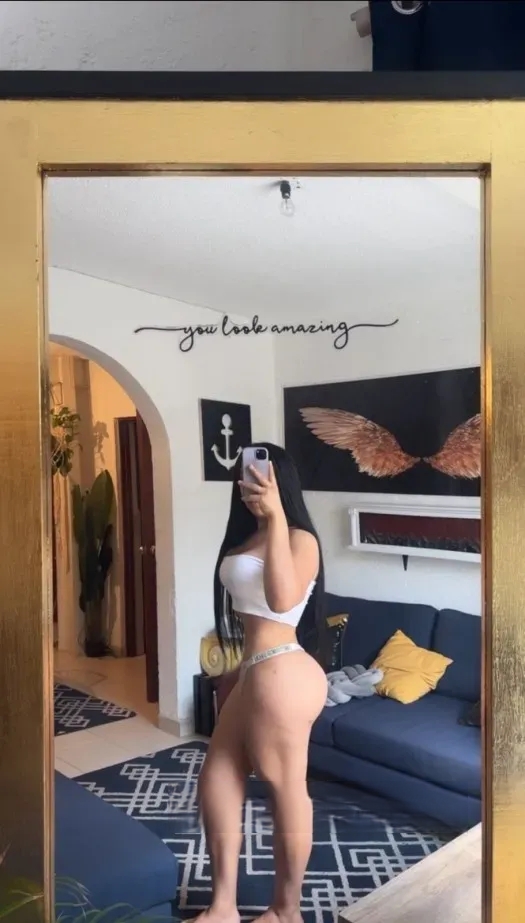 Emma Carolina 2