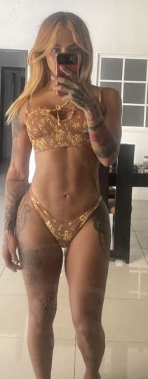 Nicole 31