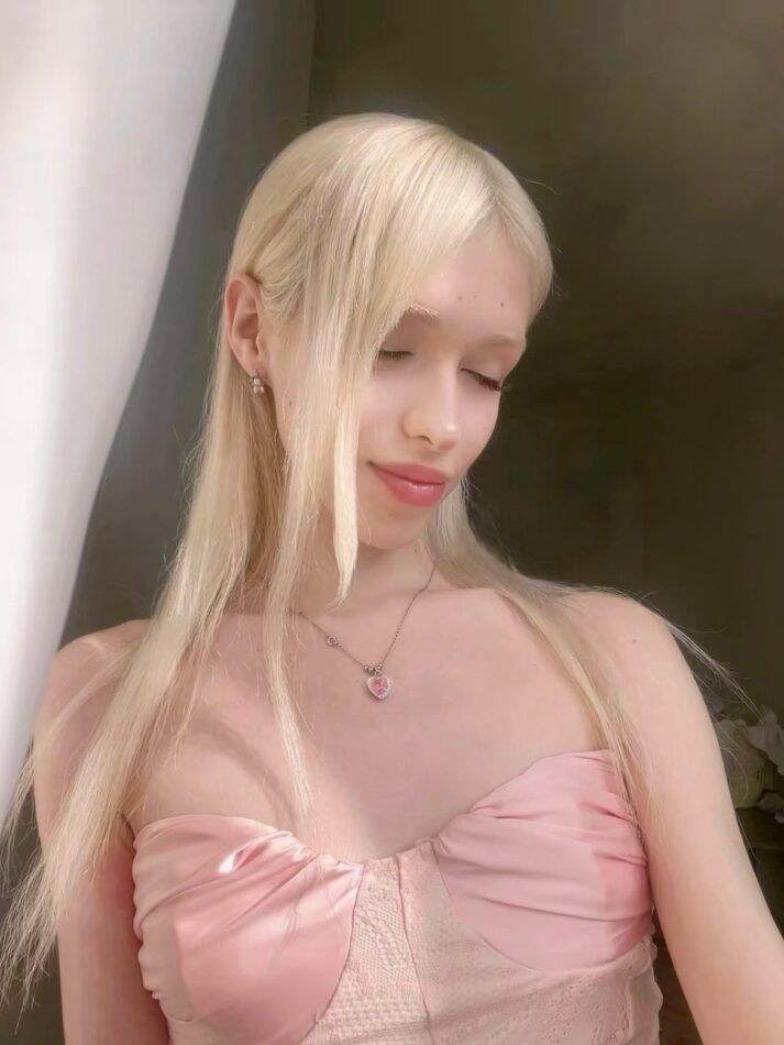 Valentina 4