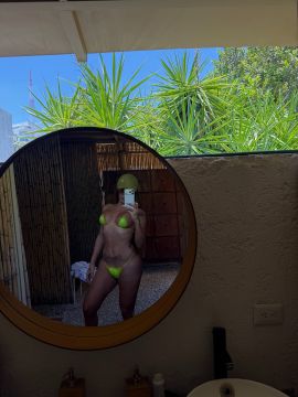Alejandra 17
