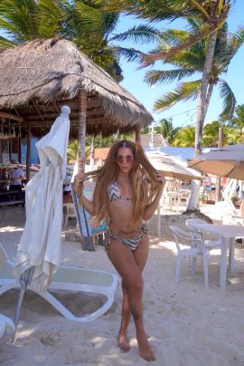 Alejandra 23