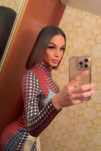 Nicole 1