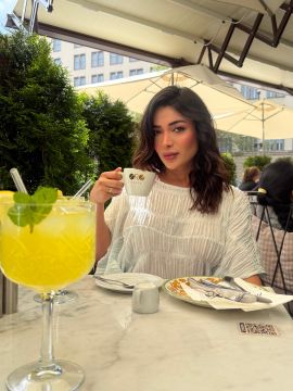 Julia 17