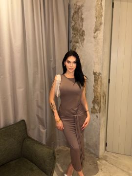 Anna 7