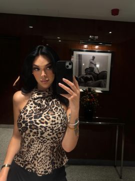 Anna 22
