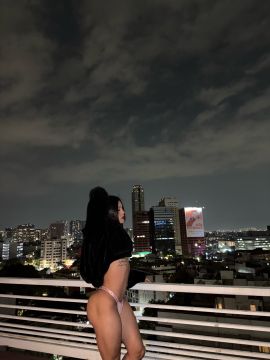 Camila 9