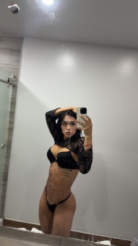 Camila 37