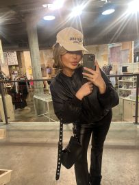 Julia 24