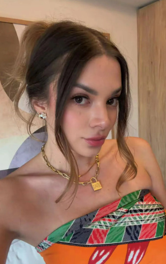 Ana Sofia 19